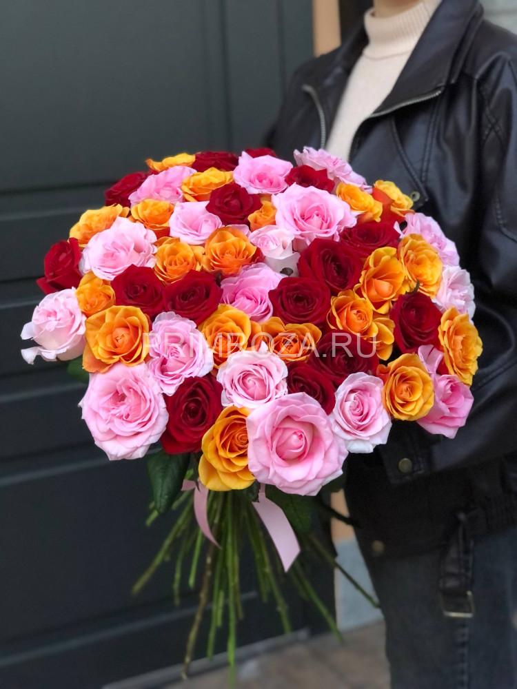 Букет из 51 розы микс