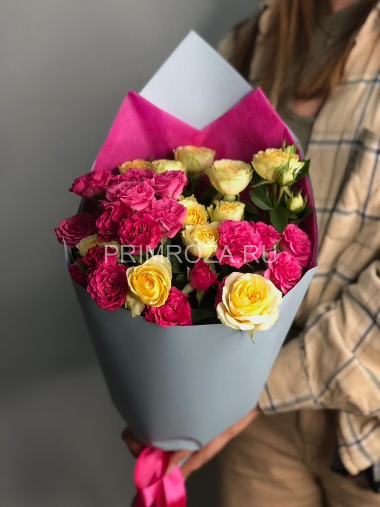 Букет из кустовых роз микс ( 5 шт)